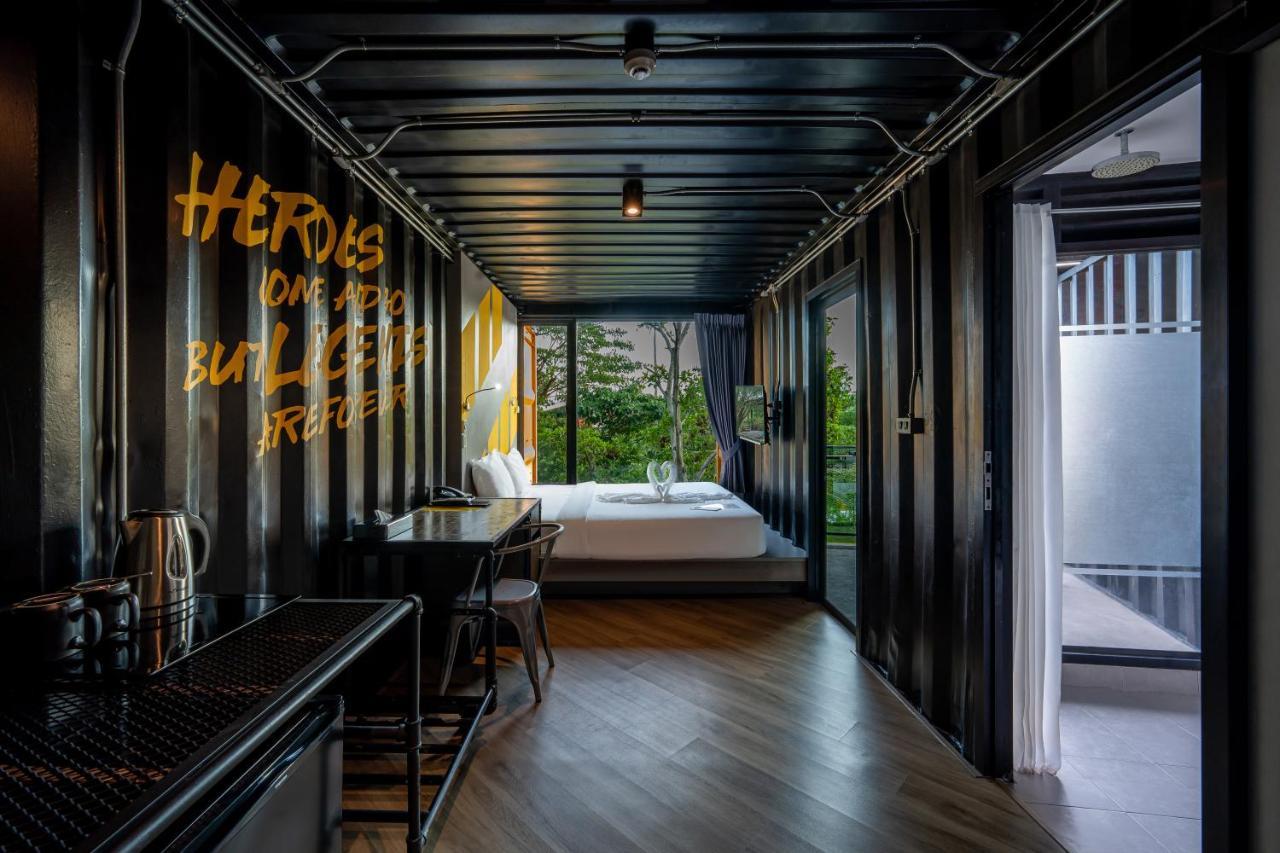 Hivetel Hotell Chalong Eksteriør bilde